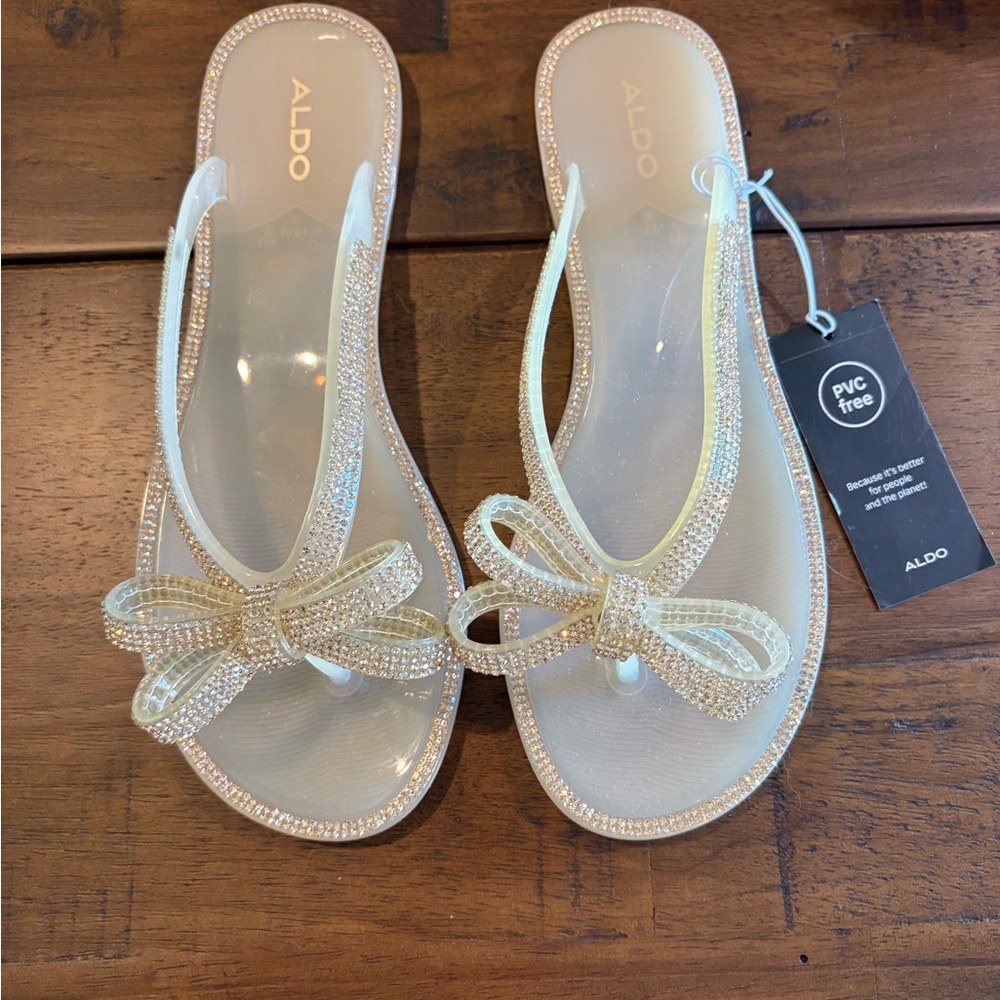 ALDO Kediracien Sandals in Natural, size 8
